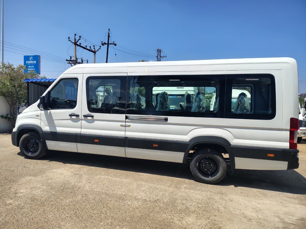 White Force Traveller van side profile